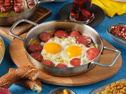 SUCUKLU YUMURTA